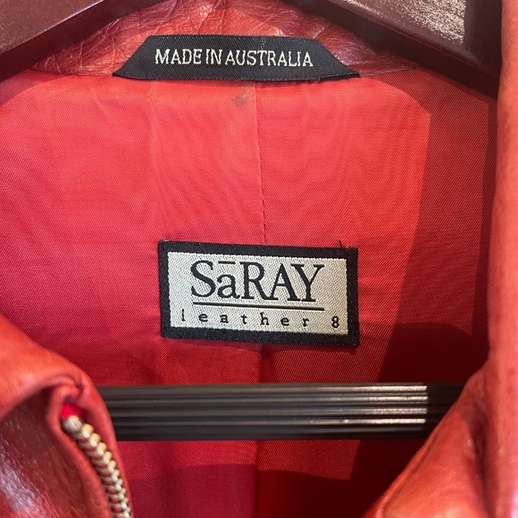 Red leather jacket - Picture 3 of 3